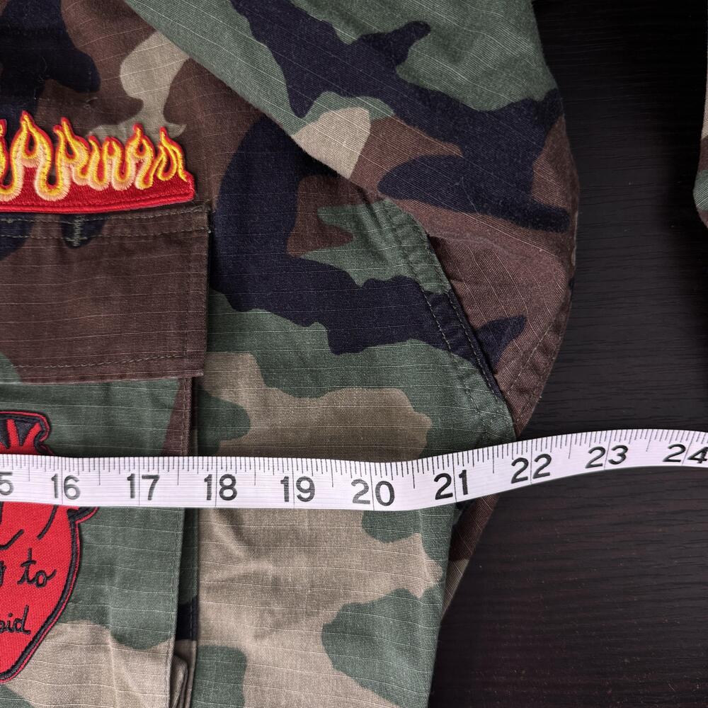 Vintage Camo Jacket Womens Small Upcycled Tiger Flames Heart Military Custom - Picture 10 of 12